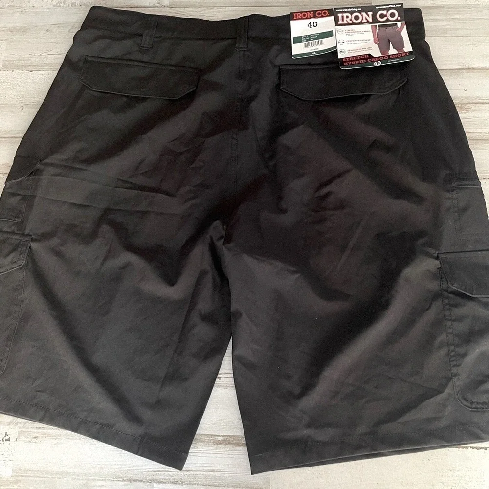 Iron Co Shorts Men's Size 40 Stretch Performance Hybrid‎ Cargo Blacksoot